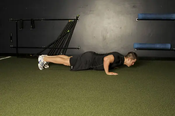 Flexiones con despegue: posición inicial